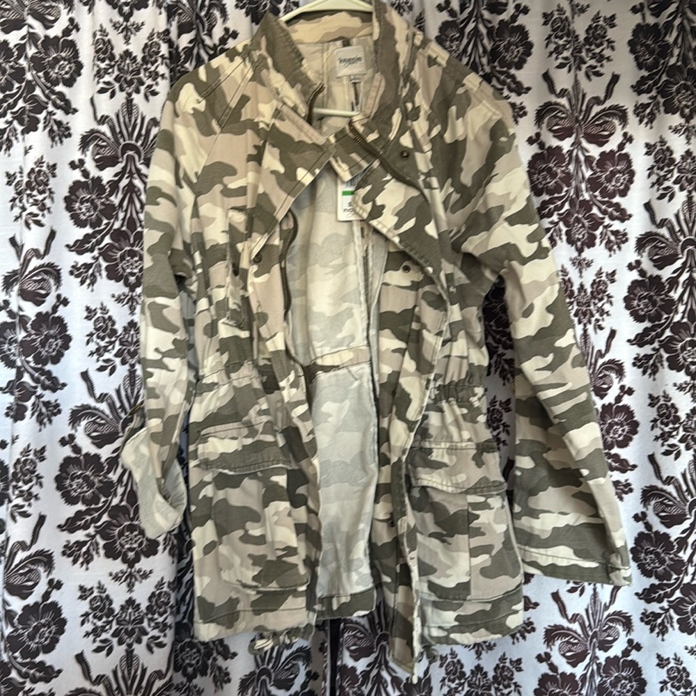 Camo Jacket size L